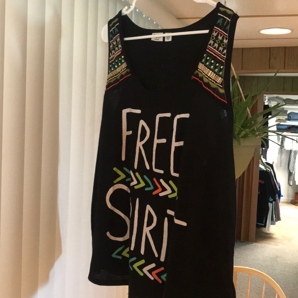 Free spirit 18/20 tribal tank